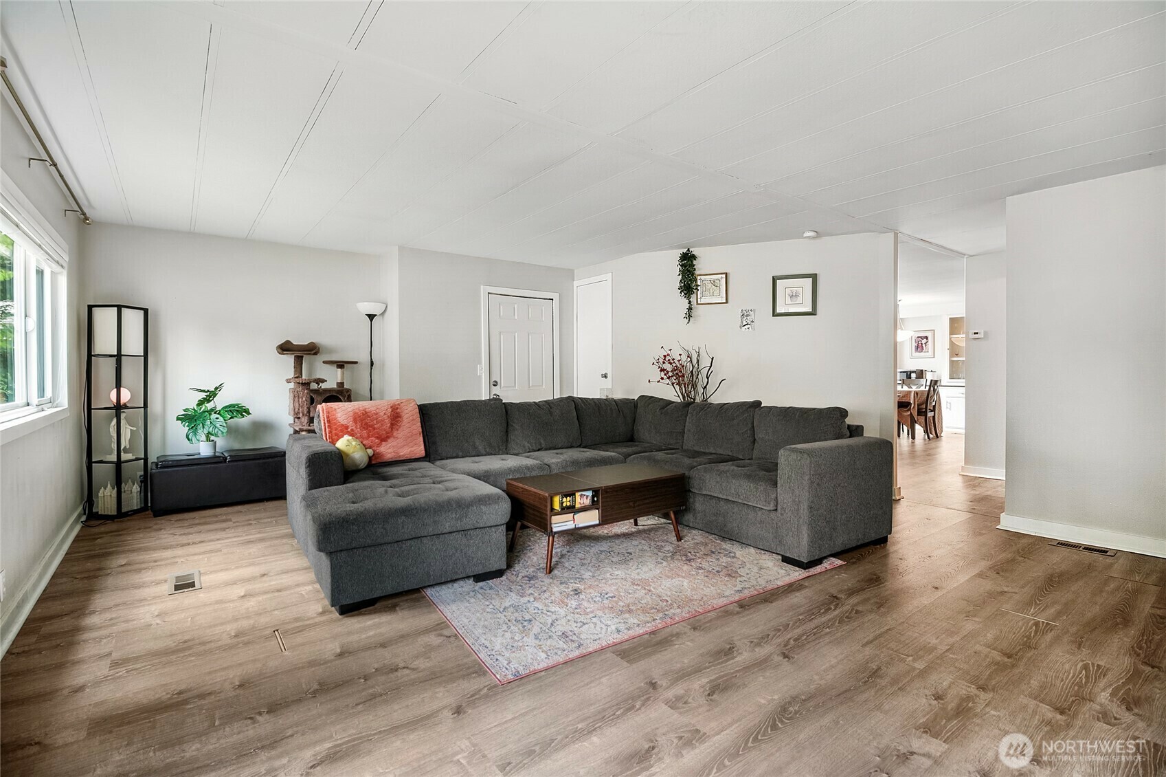 Property Photo: 3305 207th Place SE WA 98012