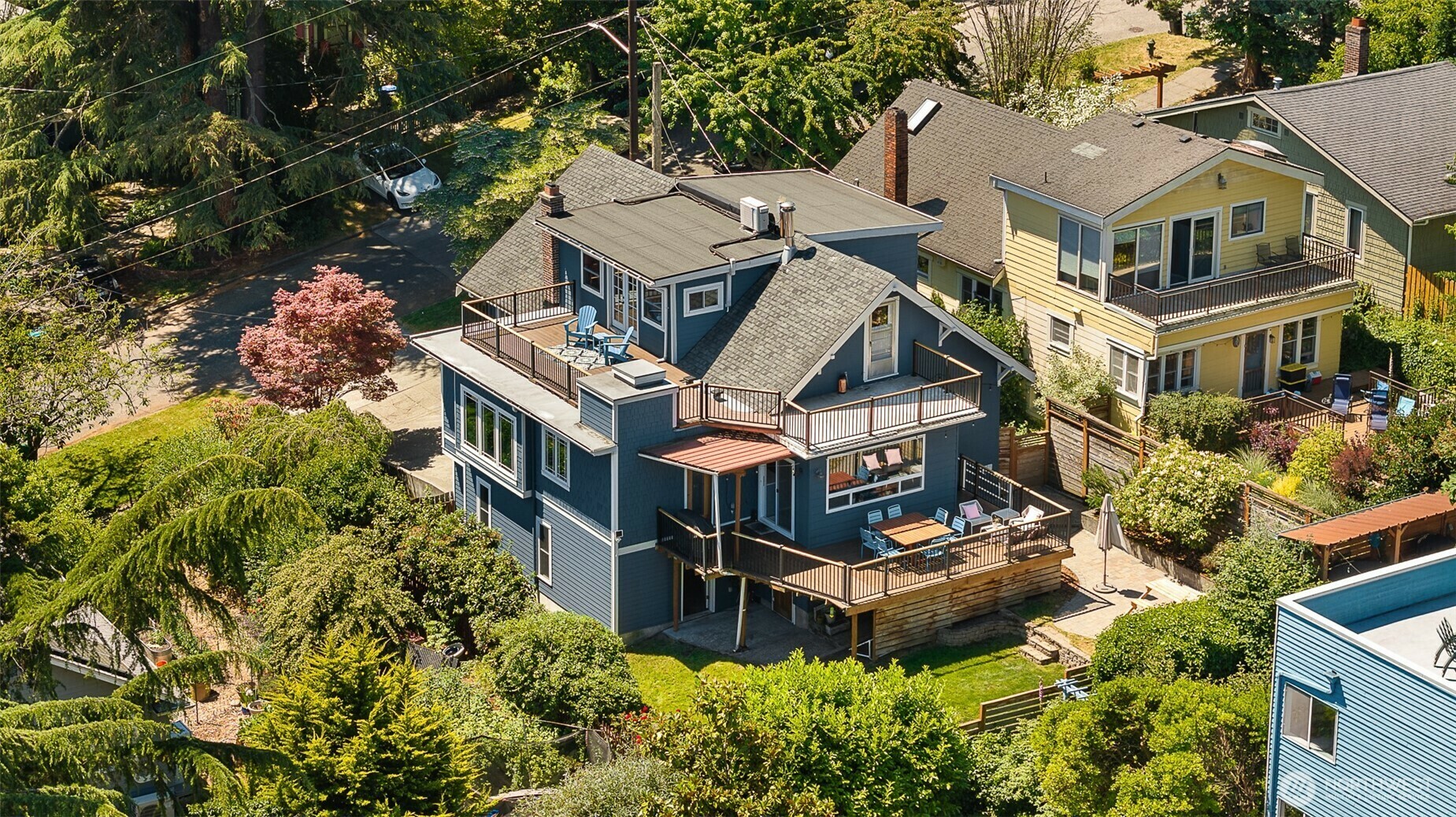 Property Photo:  612 N 64th Street  WA 98103 