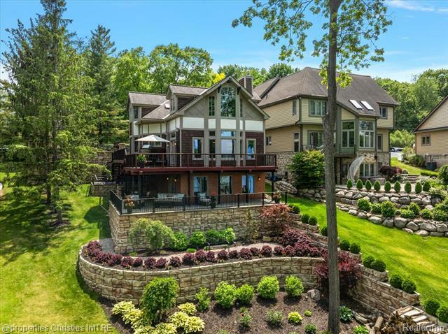 Property Photo: 1739 Ridge Road MI 48383