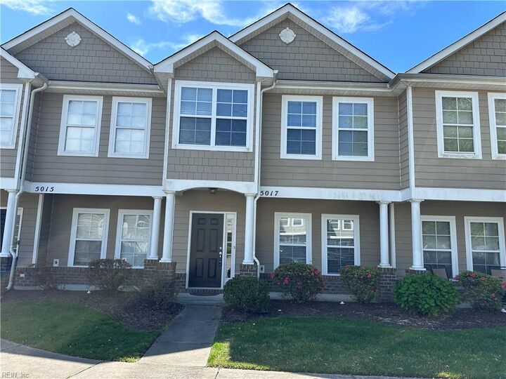 5017 Lansglen Ct  Virginia Beach VA 23462 photo