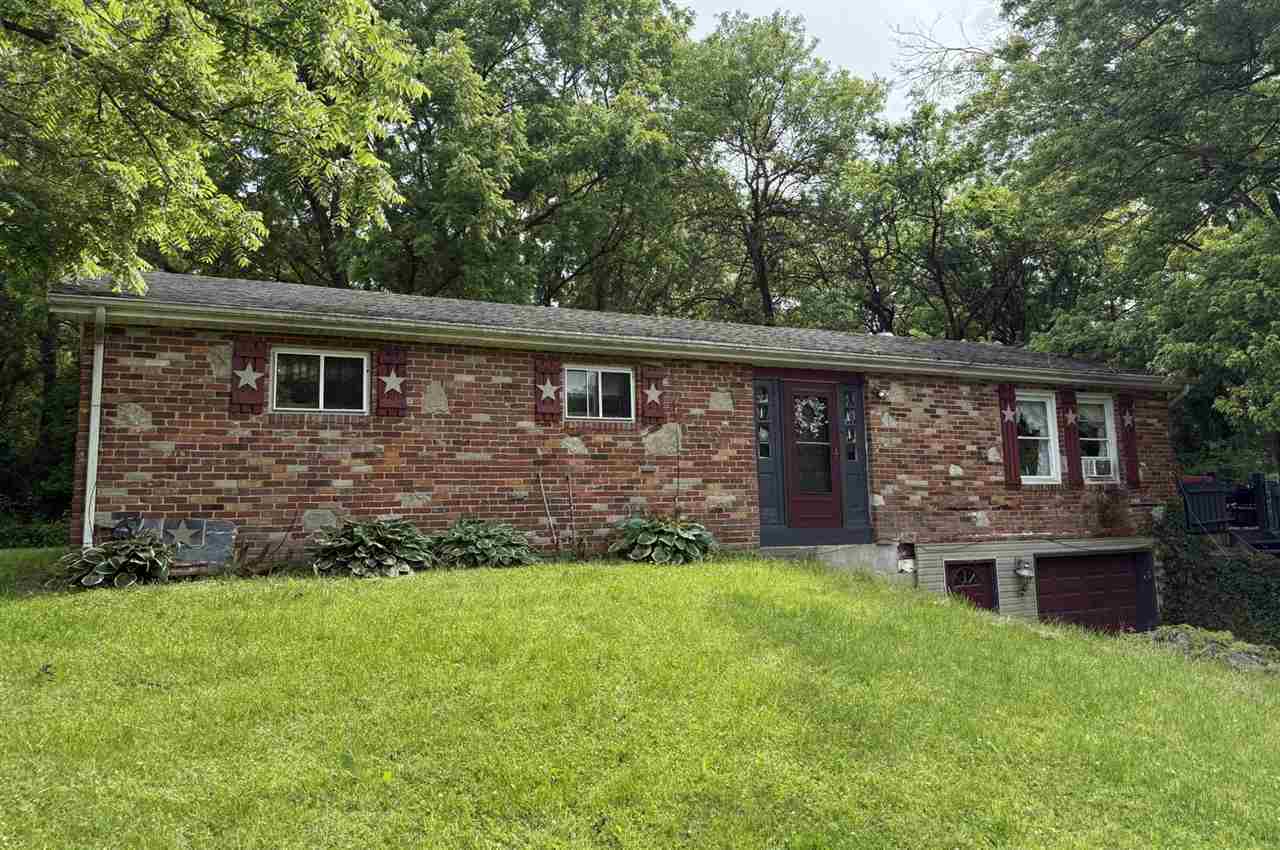 Property Photo: 3405 Endsley Road IN 47374
