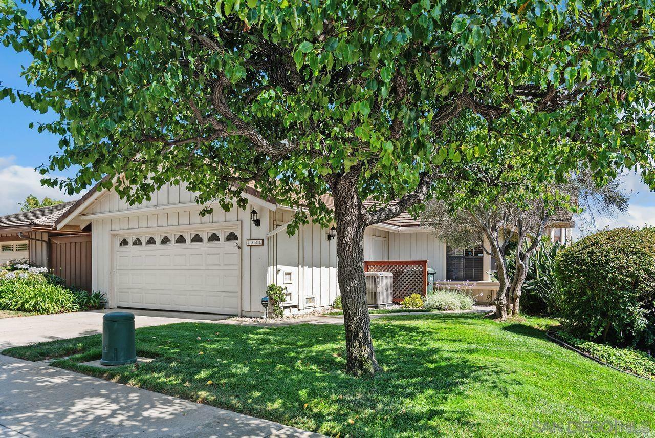 Property Photo:  1541 Vaquero Gln  CA 92026 