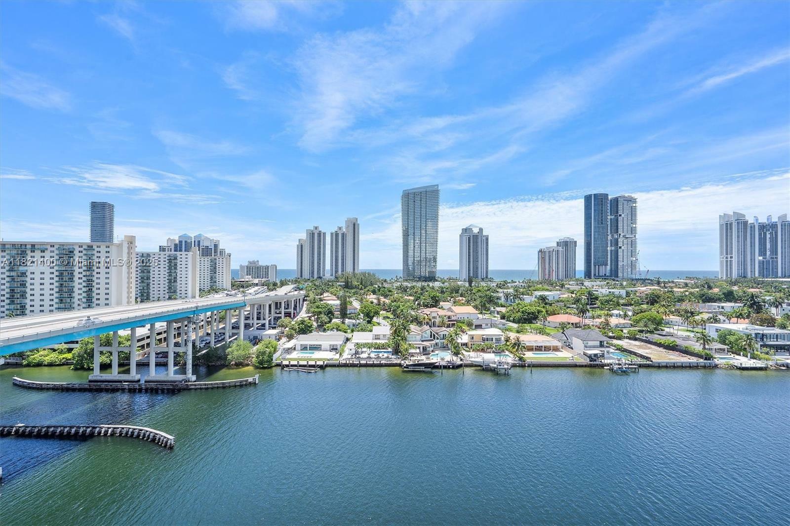 19195 NE 36th Ct 1407  Aventura FL 33180 photo