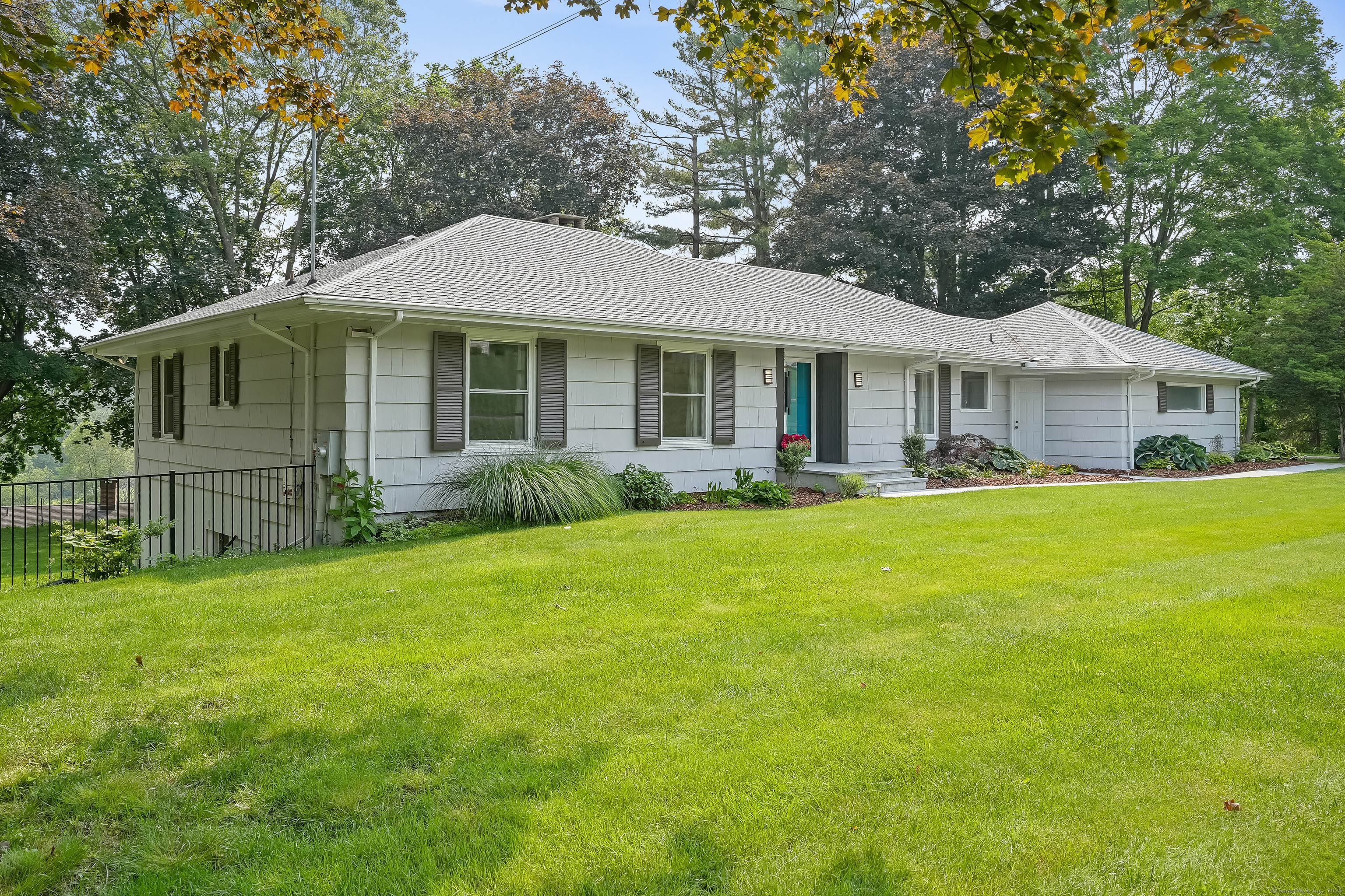 Property Photo: 16 Dogwood Drive CT 06811