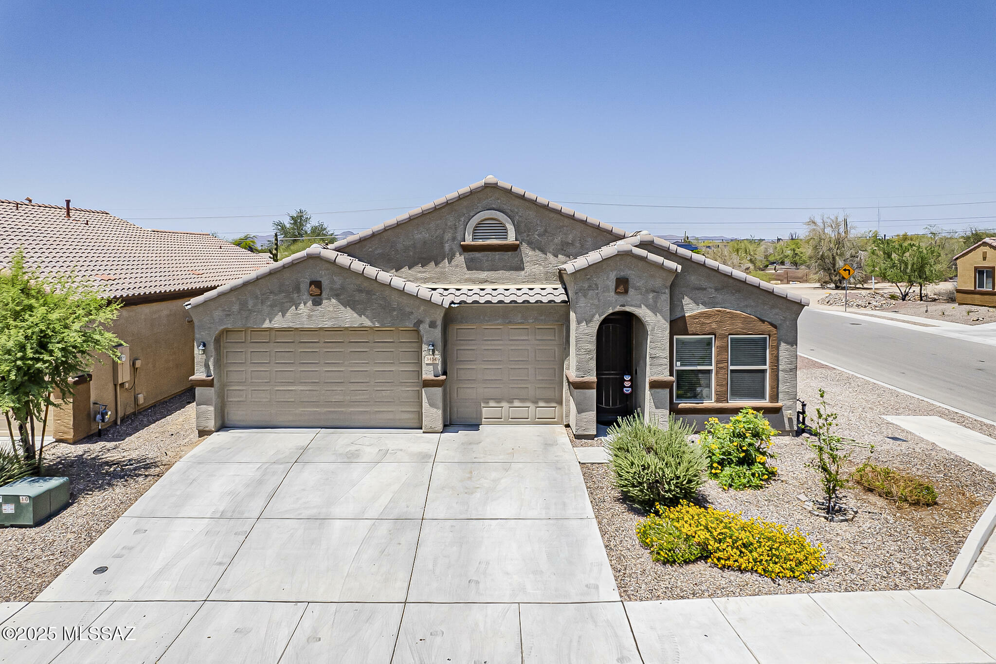 Property Photo: 3450 W Sophora Ridge Way AZ 85742