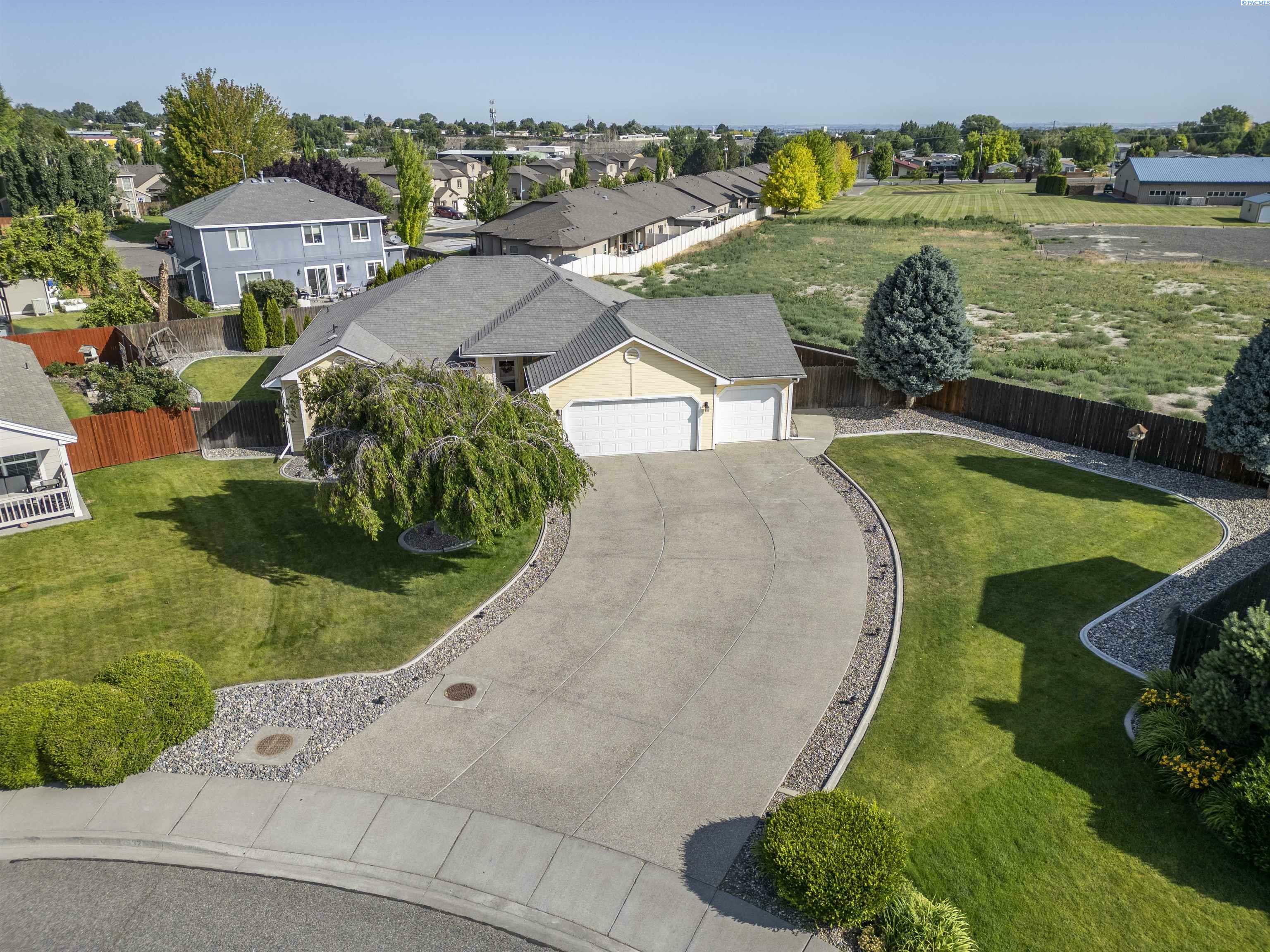 Property Photo: 2532 W 32nd Ave WA 99337
