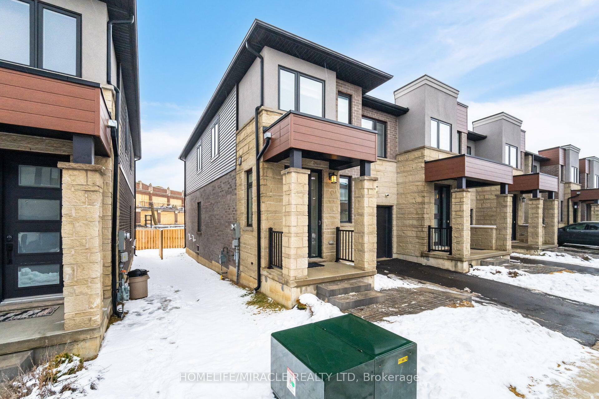 Photo de la propriété: 14 Southam Lane ON L9C 0E9