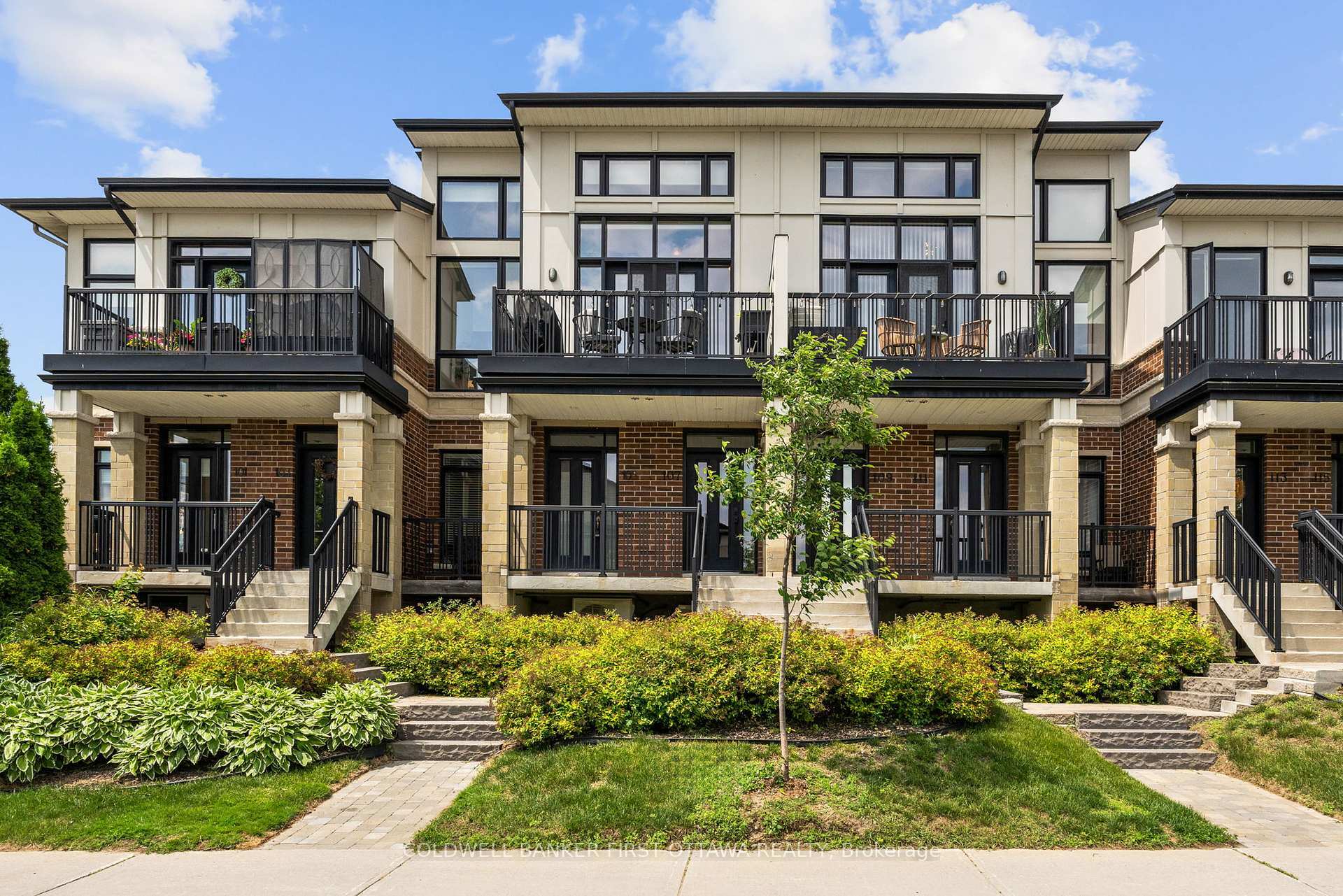 Property Photo: 107 Poplin Street ON K4M 0G7