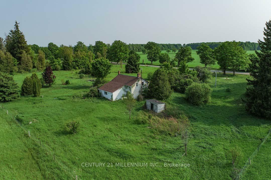 Property Photo: 18323 Shaws Creek Road ON L7K 1L2