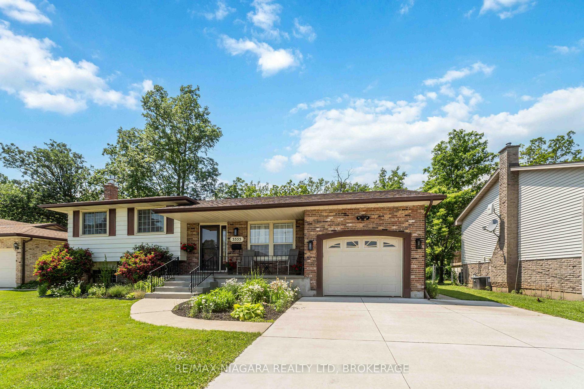 Property Photo: 3555 Rapids View Drive ON L2G 7M8