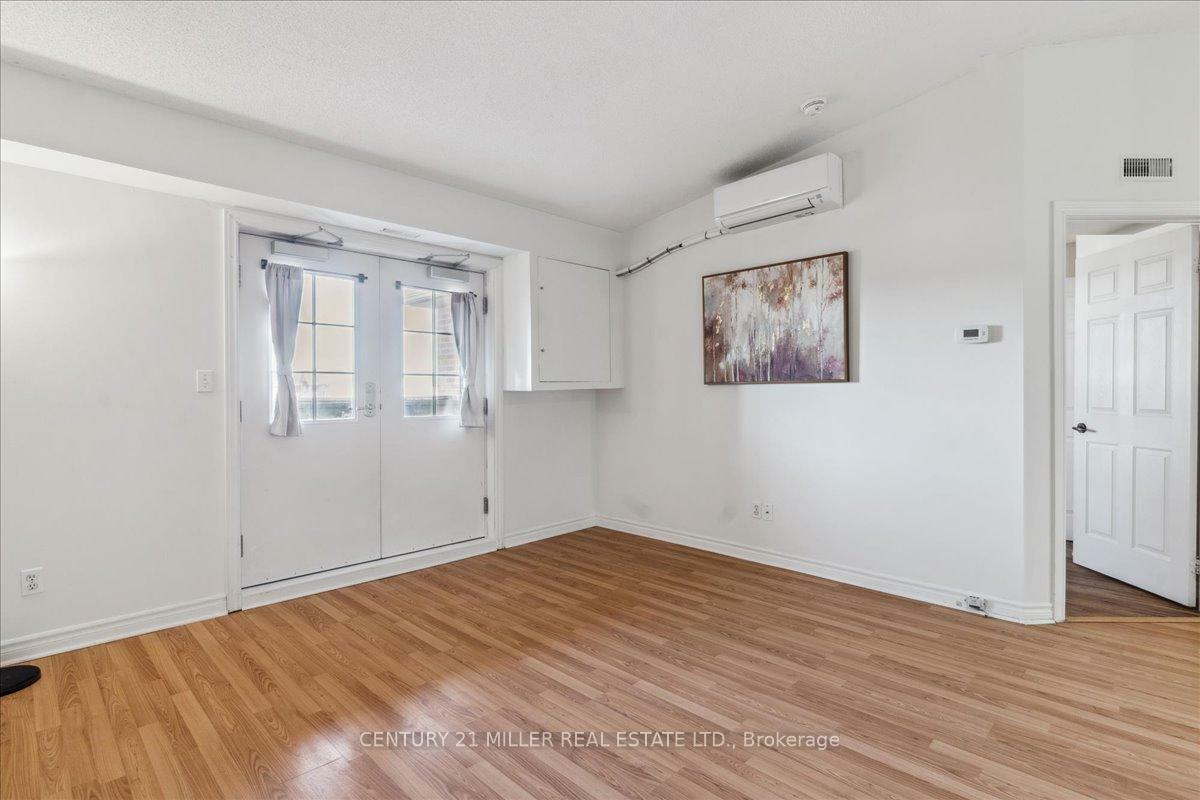 Property Photo:  4003 Kilmer Drive 406  ON L7M 4M1 