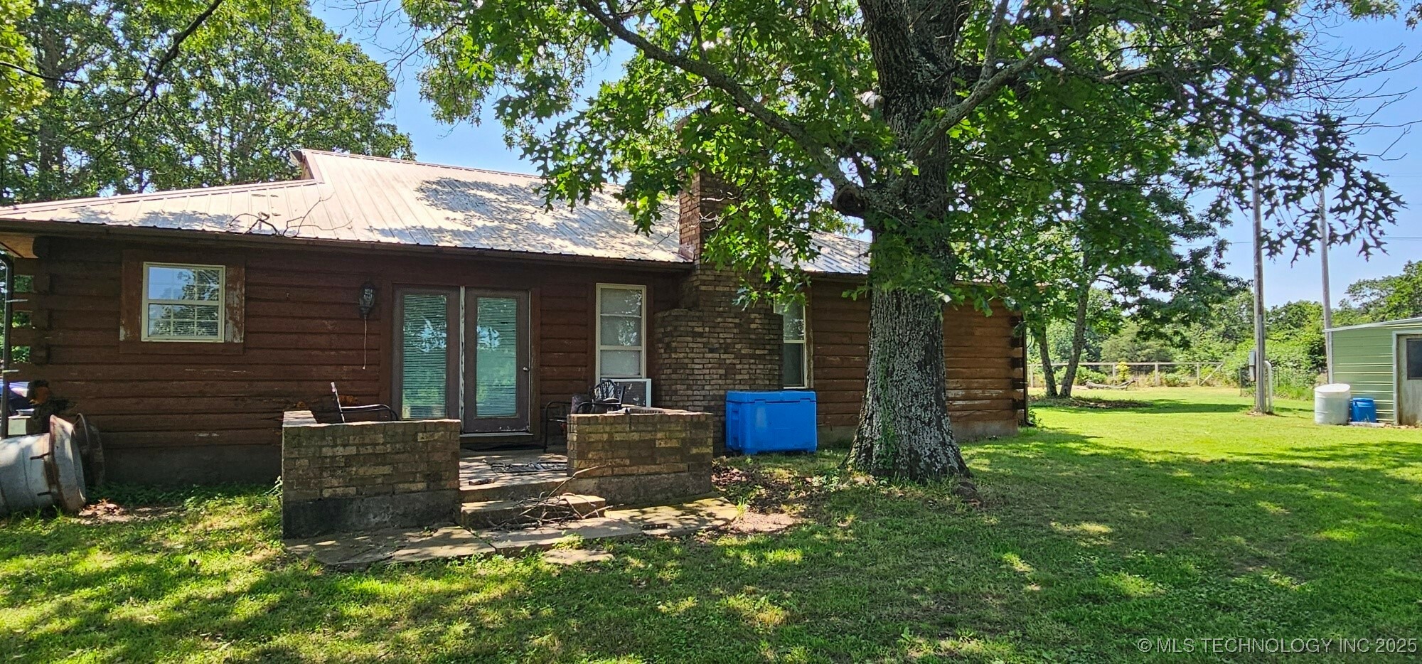 Property Photo: 98426 US Highway 59 OK 74955