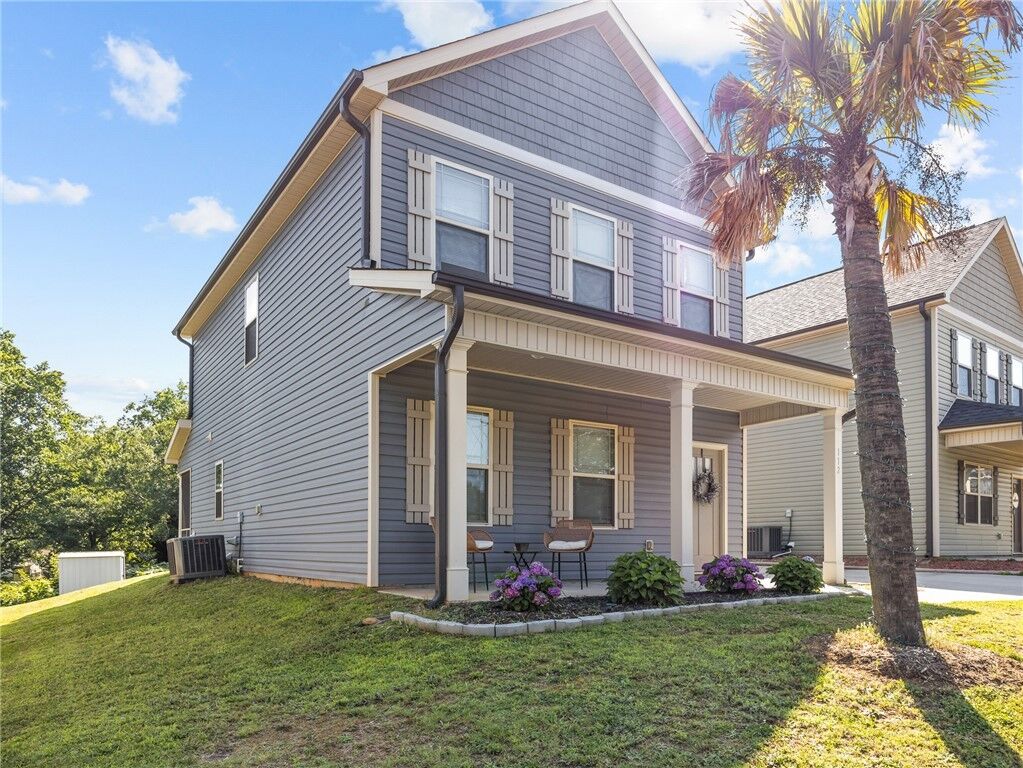 Property Photo: 112 Wilbur Street SC 29640