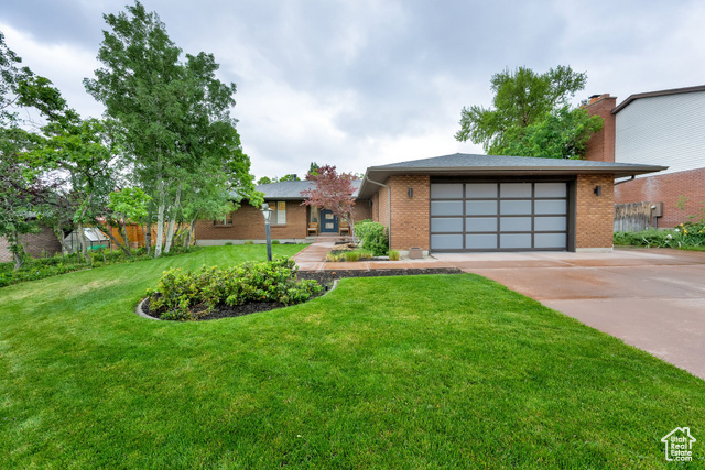 Property Photo: 2345 E High Mountain Dr UT 84092