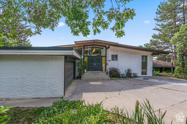 Property Photo: 4560 S Wallace Ln UT 84117