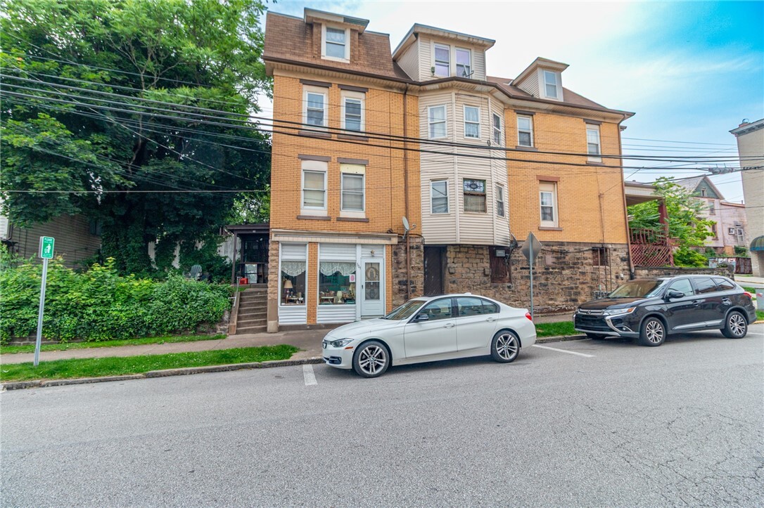 Property Photo: 502 3rd St PA 15140