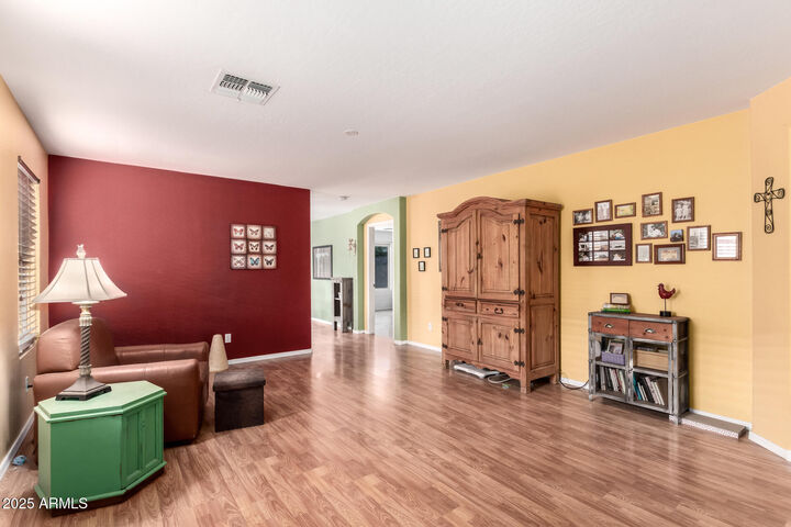 Property Photo: 2269 W Silver Creek Lane AZ 85144