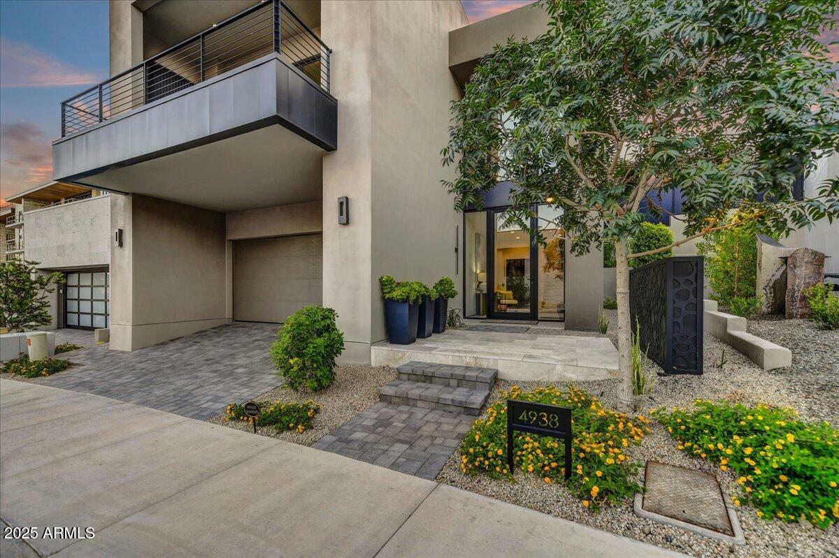 Property Photo: 4938 N Ascent Drive AZ 85251