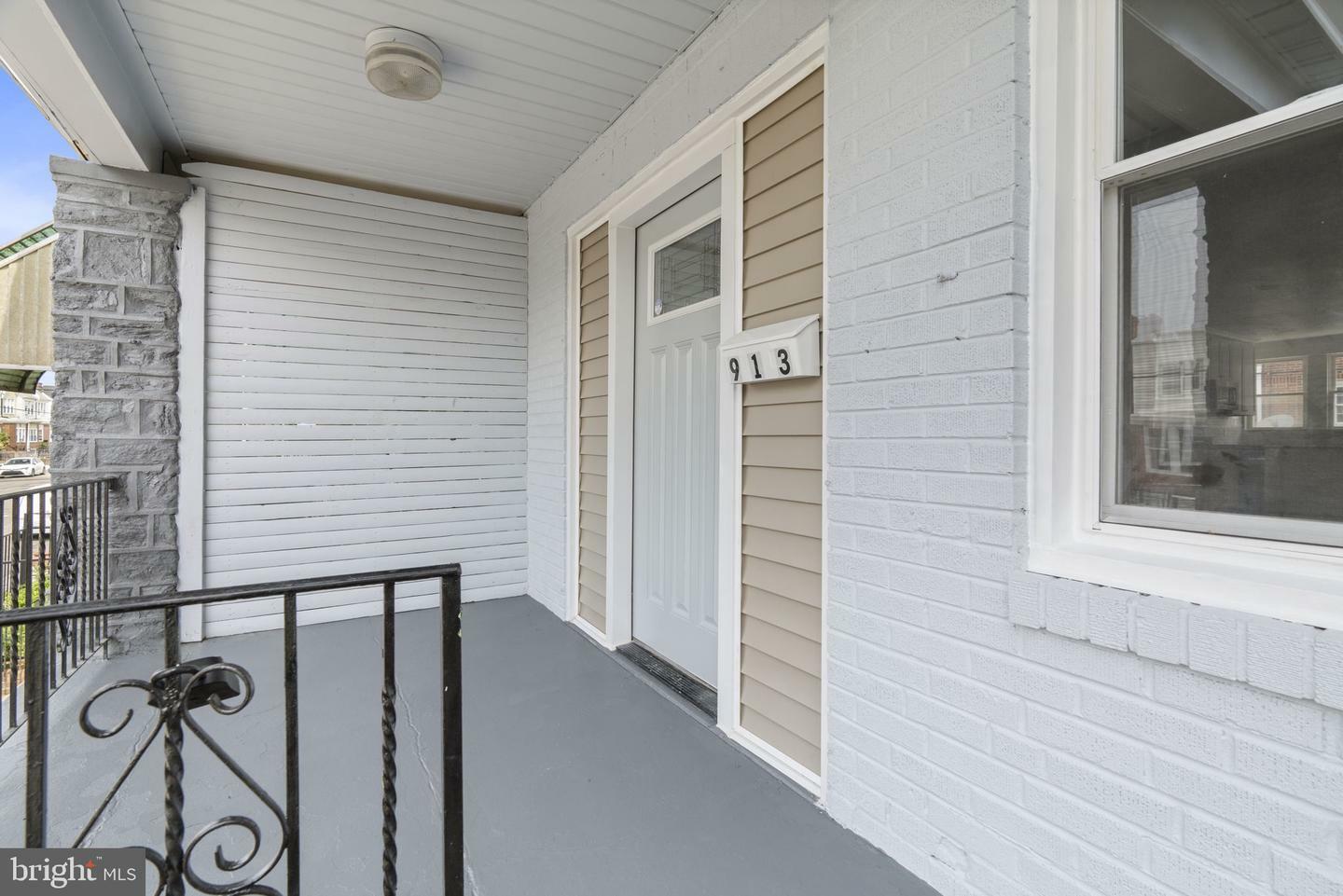 Property Photo:  913 E Sanger Street  PA 19124 