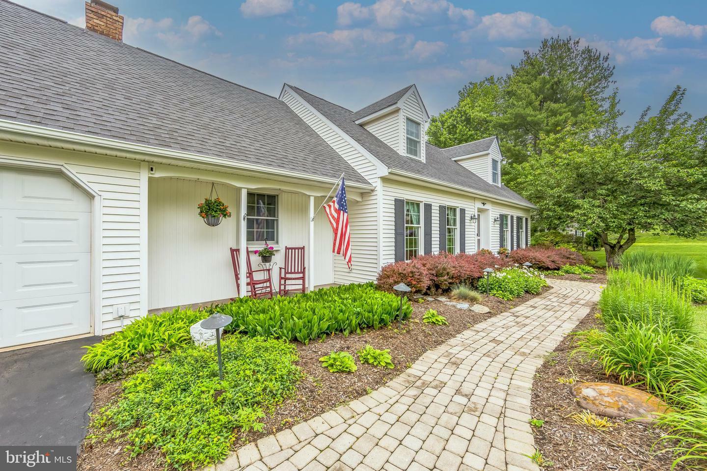 Property Photo: 1252 Palomino Drive PA 19380