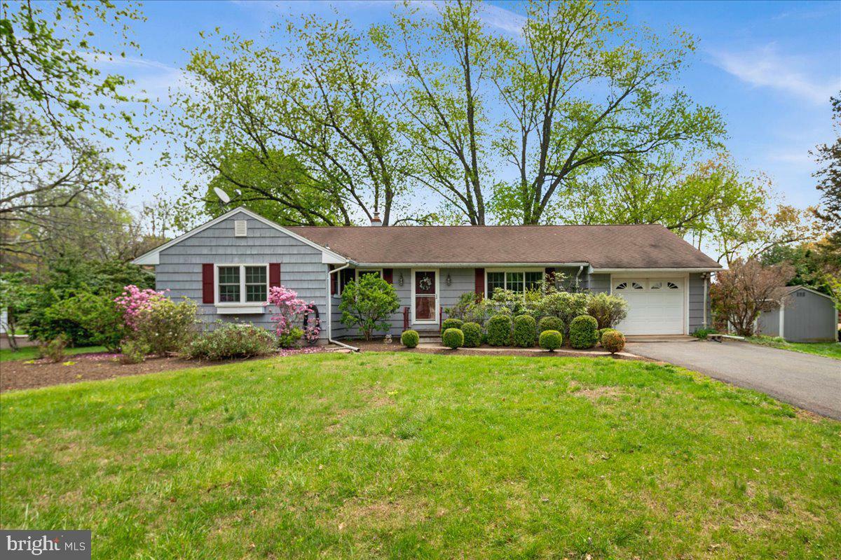 Property Photo: 13 Morningside Drive NJ 08534