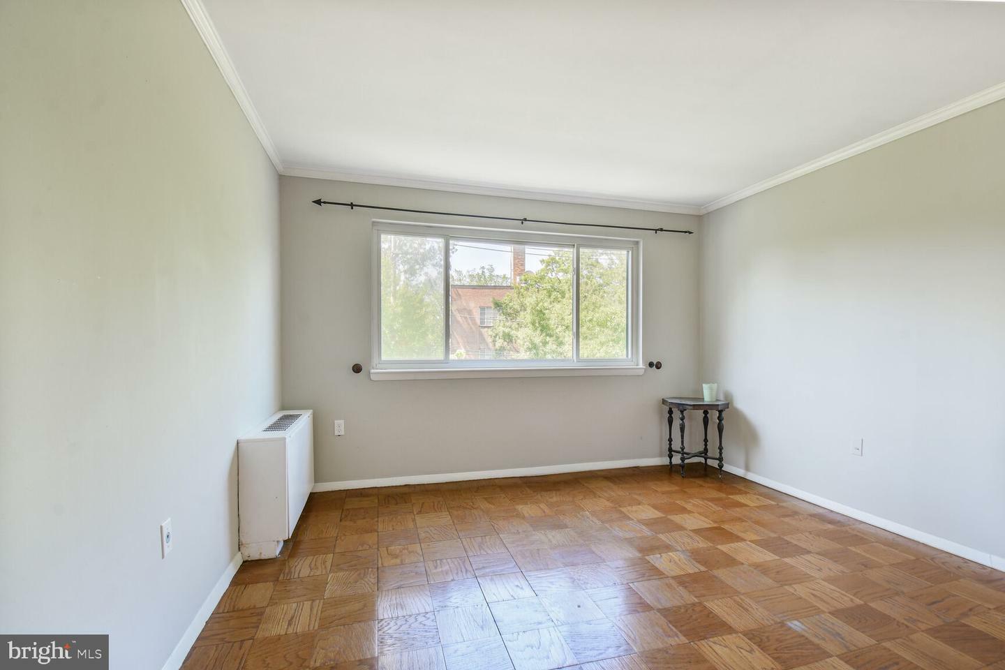 Property Photo: 4555 Macarthur Boulevard NW 202 DC 20007
