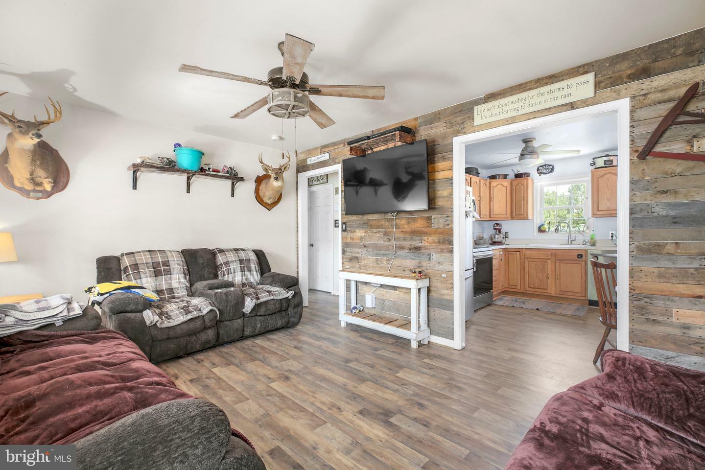 Property Photo: 855 Johnson Road VA 23117