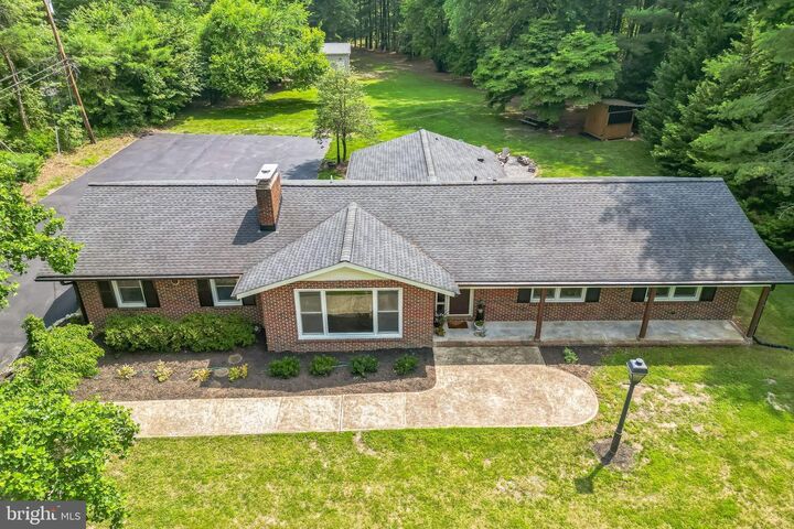 Property Photo:  3724 Queen Anne Bridge Road  MD 21035 