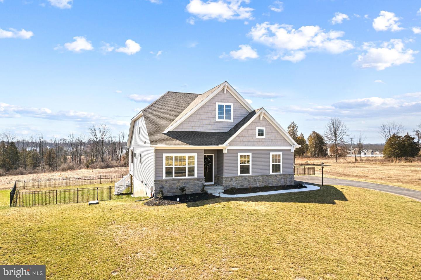 Property Photo: 1844 Enclave Drive PA 18951