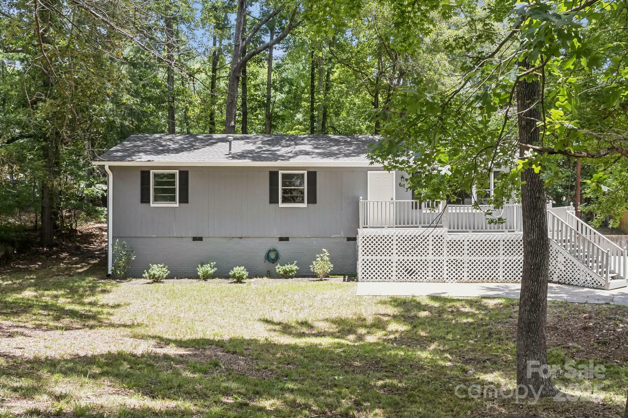 Property Photo: 613 Davis Street SC 29720