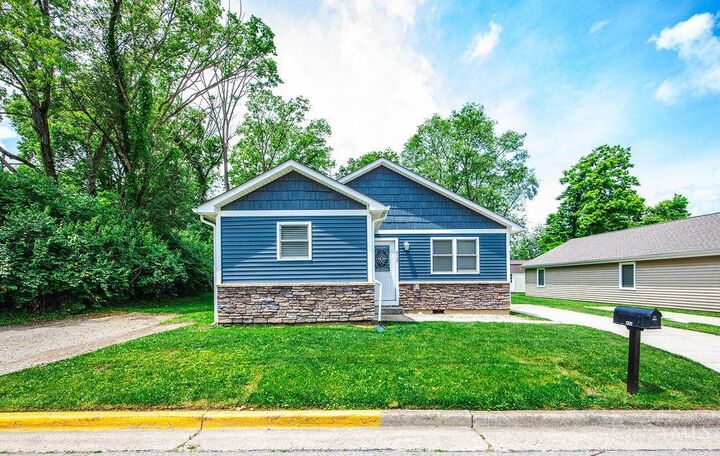 412 Lincoln Street  Oxford OH 45056 photo