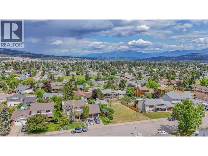 Property Photo:  604 16th  S Street  BC V1C 5V4 