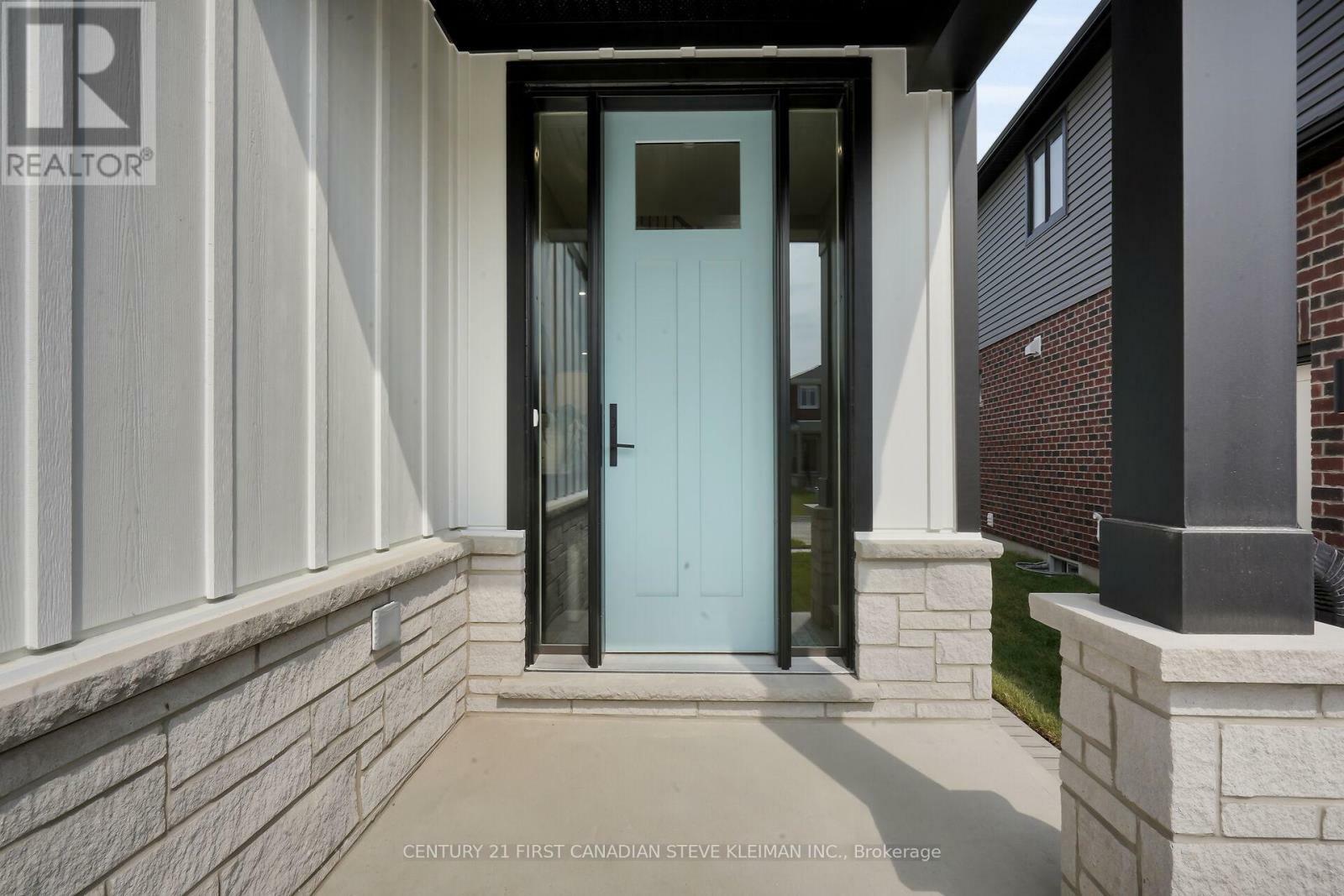 Property Photo: 1327 Bush Hill Link ON N6G 0X6