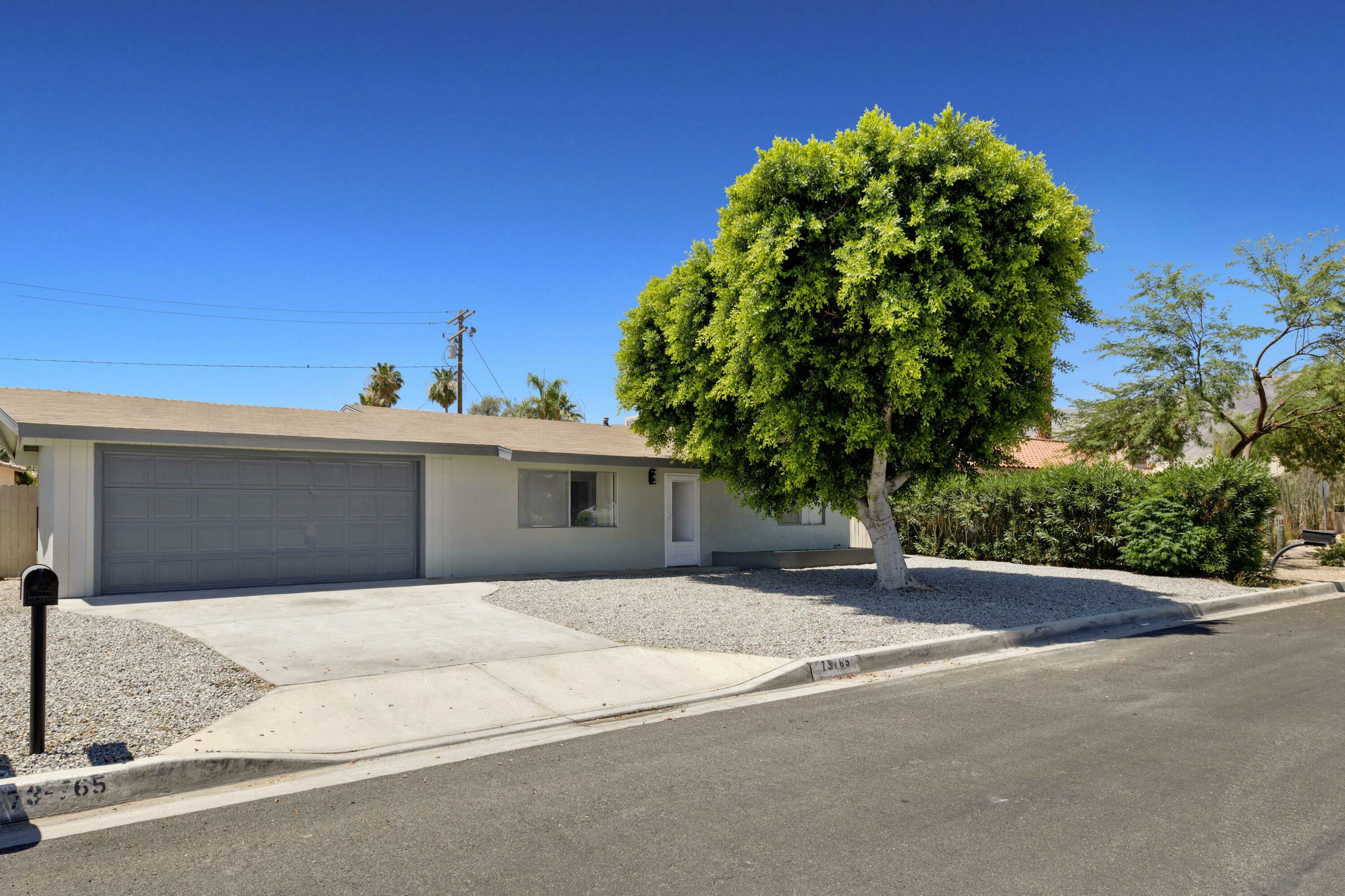 Property Photo: 73765 Catalina Way Way CA 92260