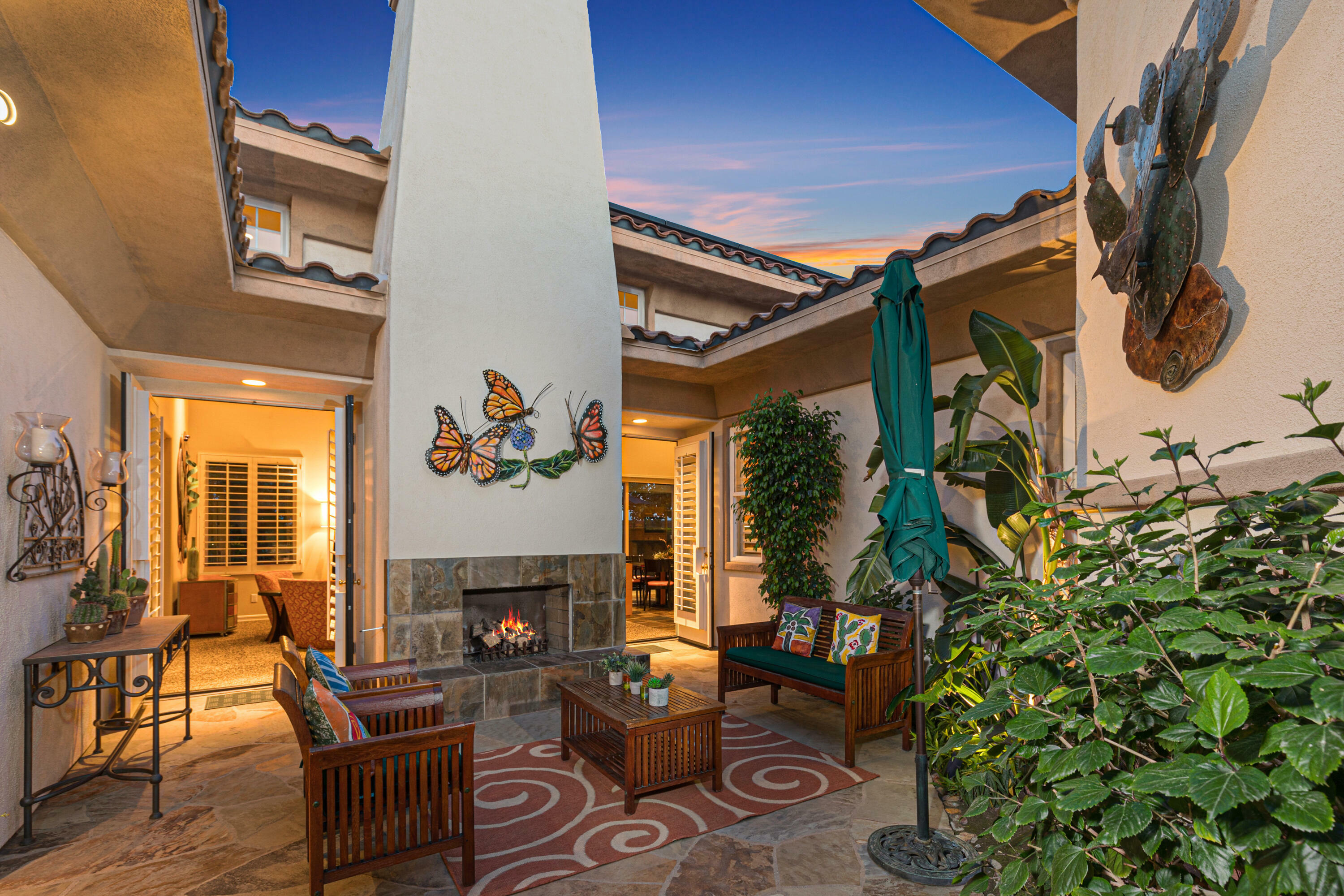 Property Photo: 8 Oakmont Drive CA 92270
