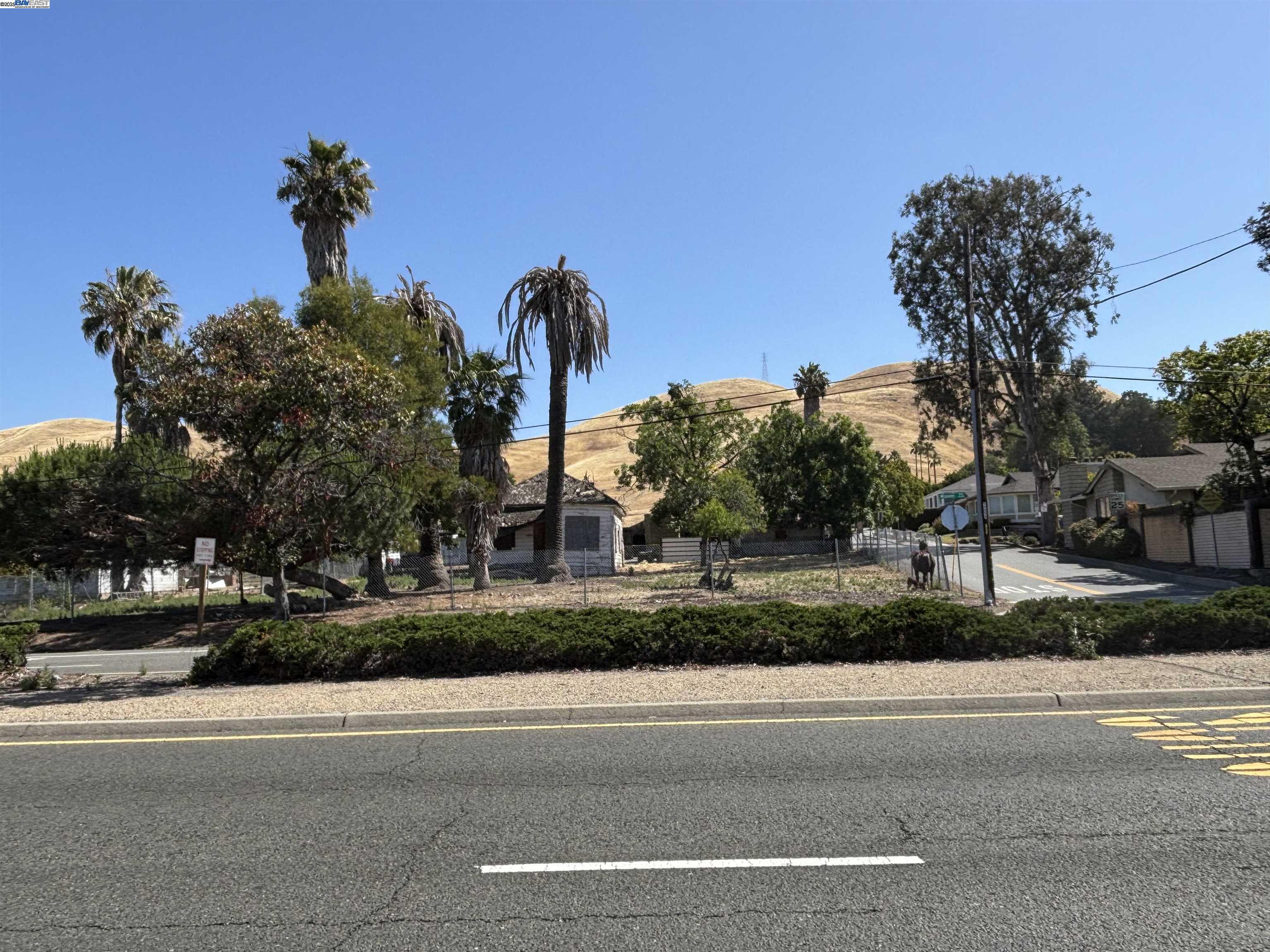 41246 Mission Blvd  Fremont CA 94539 photo