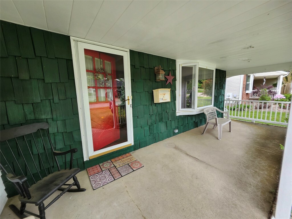 Property Photo: 714 E 43rd Street PA 16504