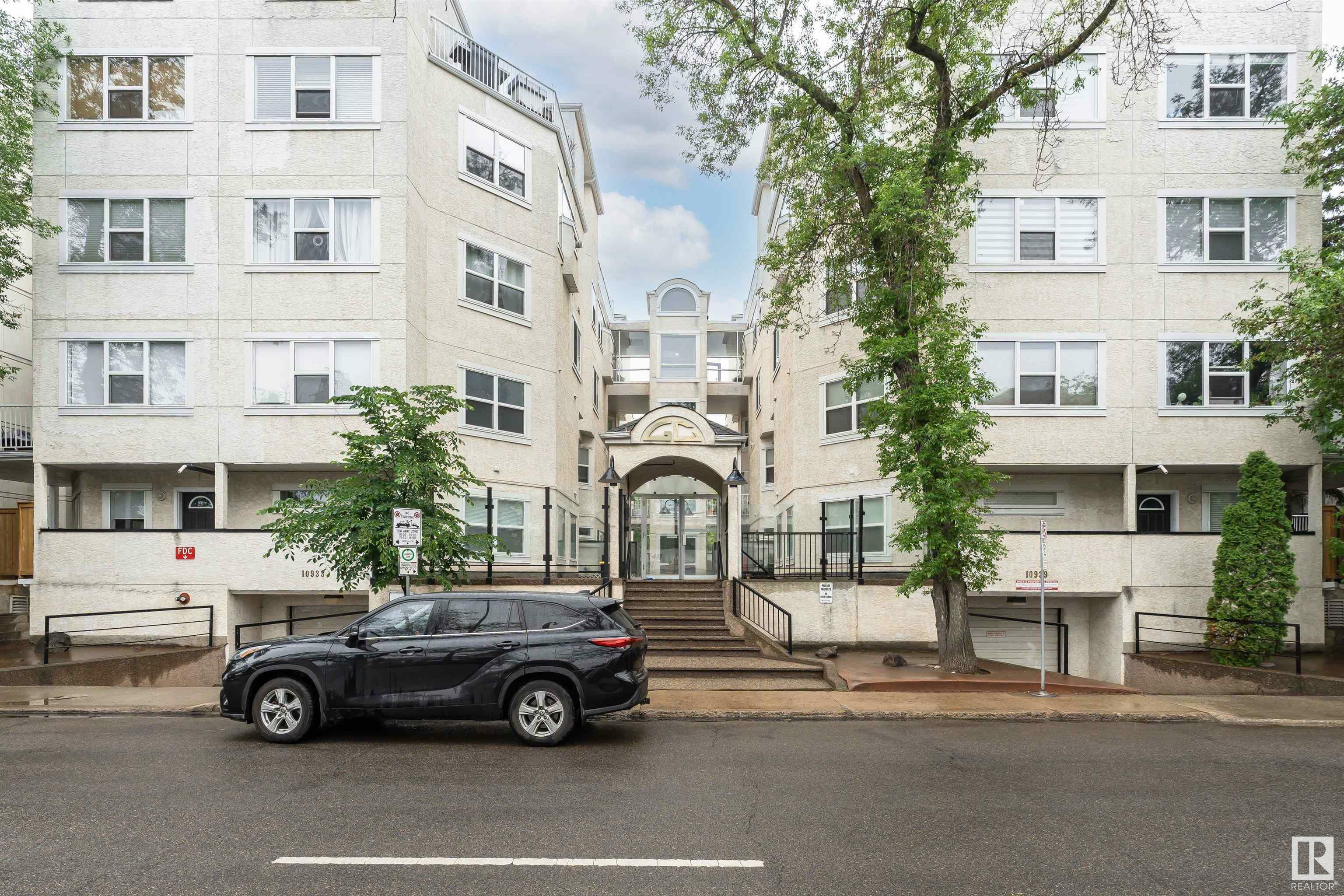10933 82 Avenue NW 105  Edmonton AB T6G 0S7 photo