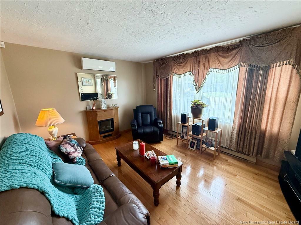 Property Photo: 860 Duncan Court NB E2A 2V4