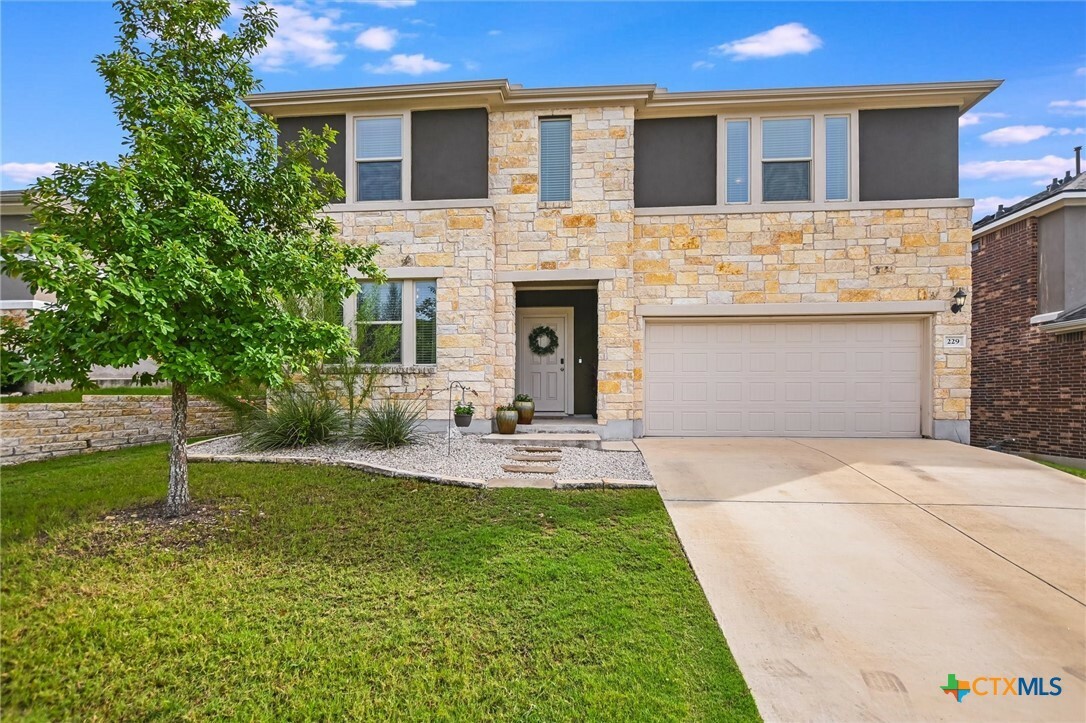 Property Photo: 229 Mary Max Circle TX 78666