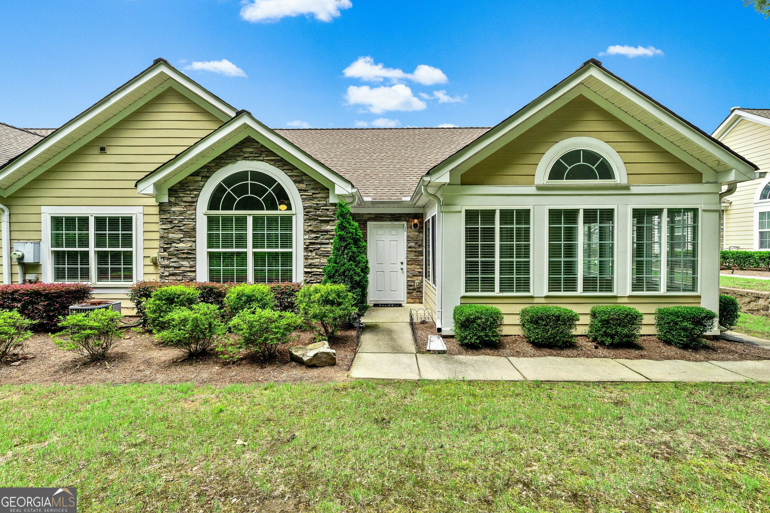 Property Photo: 140 Rehobeth Way GA 30214