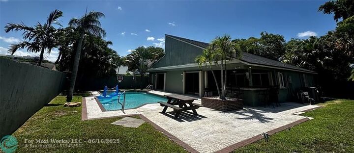 450 NW 79th Ave  Plantation FL 33324 photo