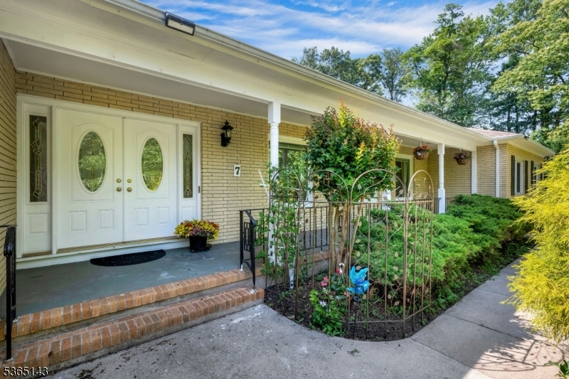 Property Photo: 7 Short Hills Ln NJ 07076