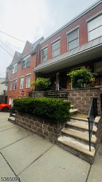 Property Photo: 20 Manning Ave 2 NJ 07304