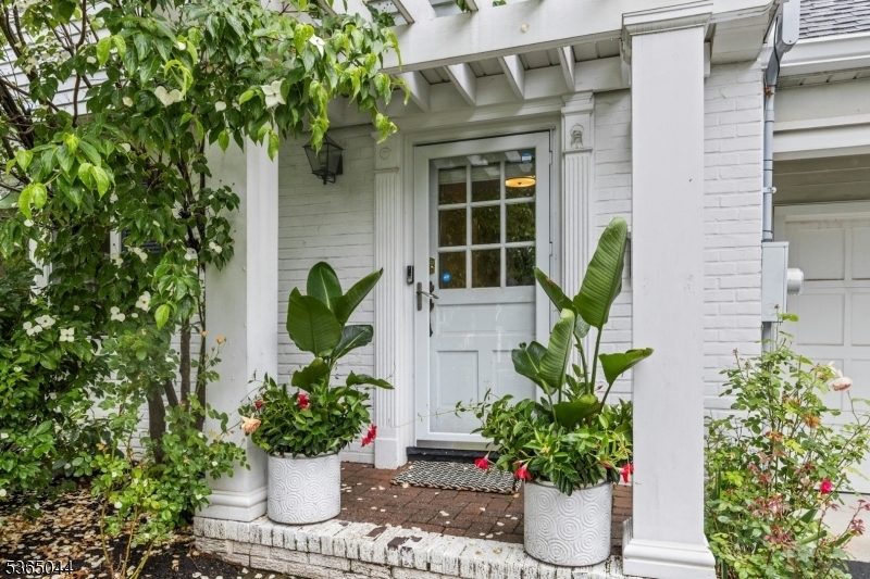Property Photo: 849 Bradford Ave NJ 07090