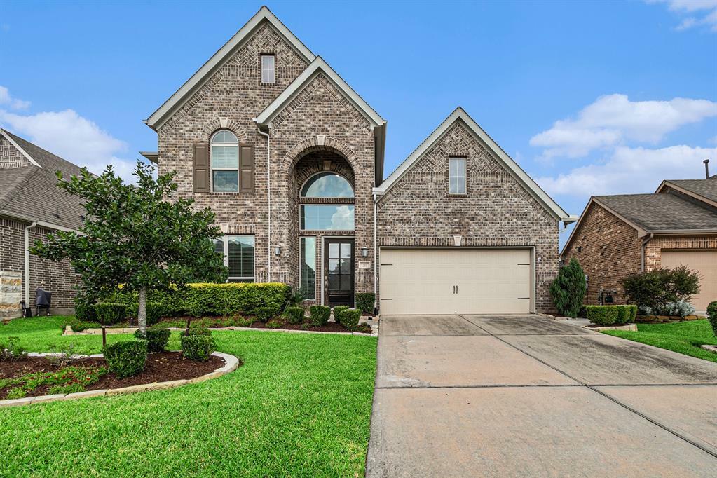 Property Photo: 211 Painted Trillium Drive TX 77304
