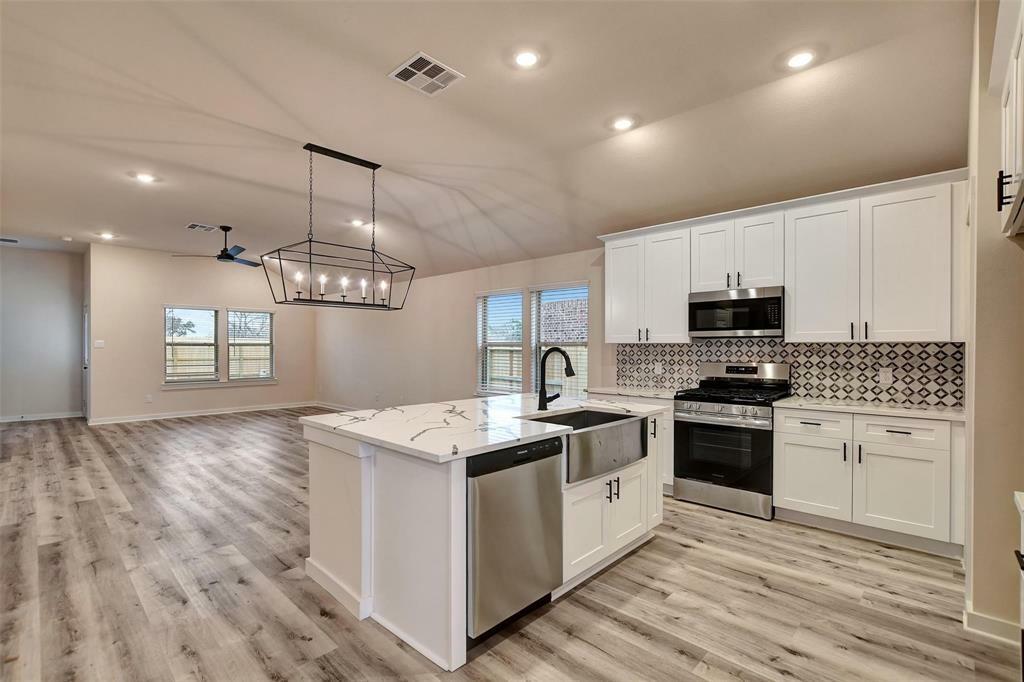 Property Photo: 5316 Latigo Court TX 77511