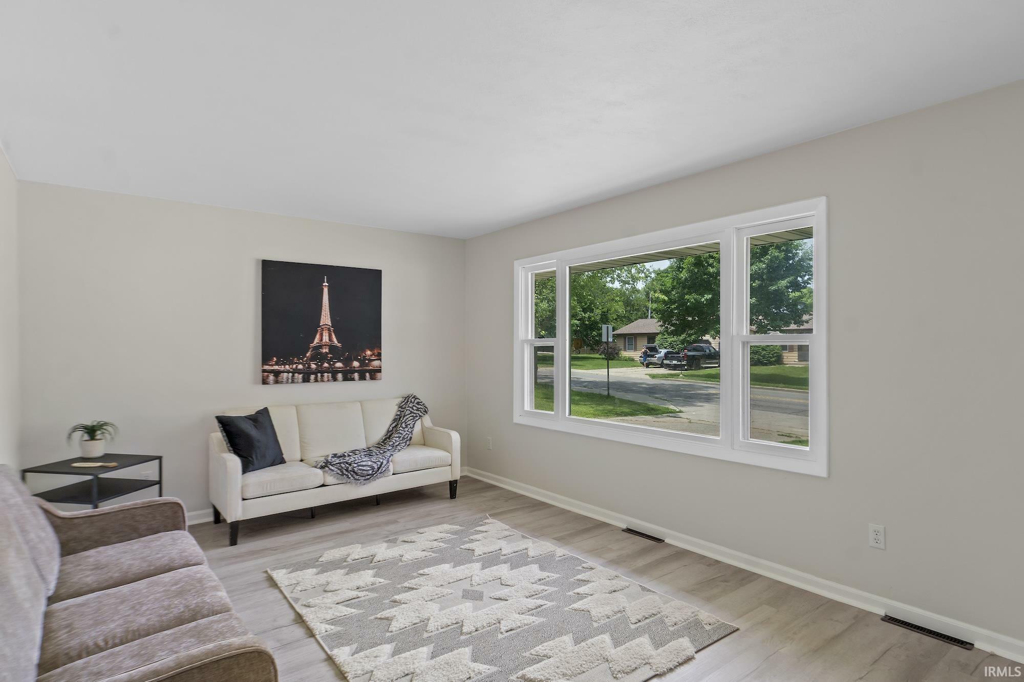 Property Photo: 1202 W Lincoln Avenue IN 46526-2131