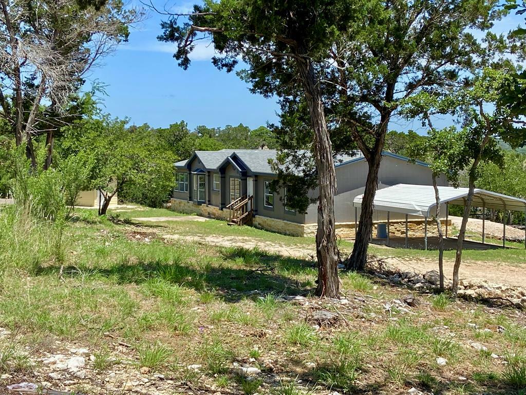 190 Adkins Rd  Kerrville TX 78028 photo