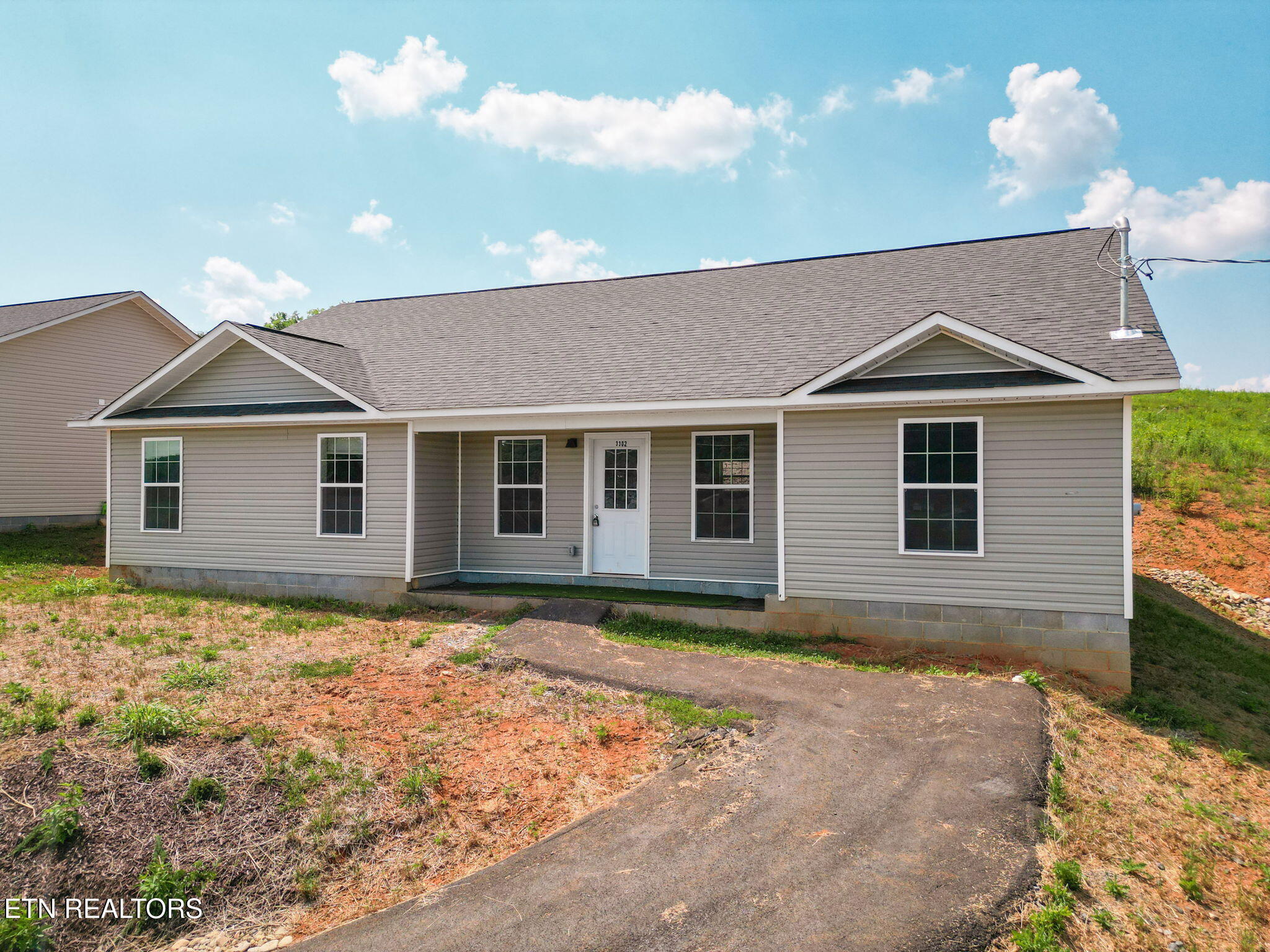 Property Photo:  3302 Parker Blvd  TN 37764 